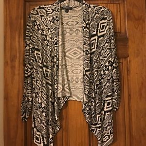 Tribal print cardigan - No Trades
