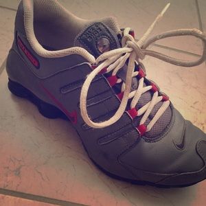 Nike shox