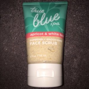 True Blue Spa Apricot and White Tea Face Scrub