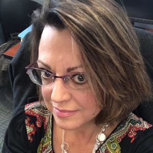 Meet your Posher, Lisa