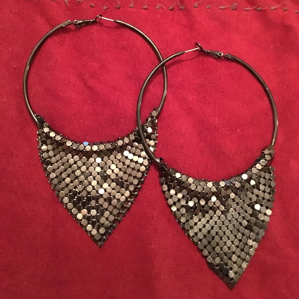 Chandelier sequence earrings