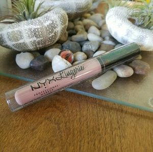 NYX Lip Lingerie #19 DUSK TO DAWN