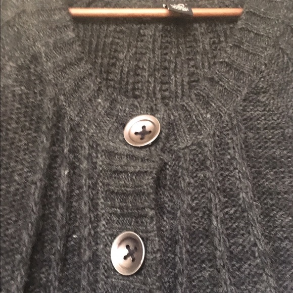 Gorgeous baggy trendy button down sweater xl- 2x - Picture 1 of 4