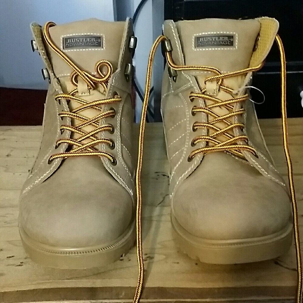 Mens Rustler Advantage Shoes