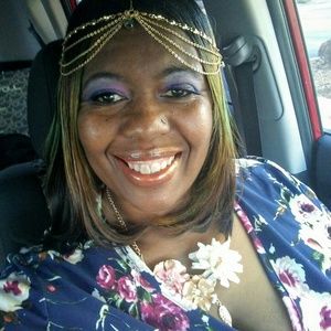 Meet your Posher, Sally