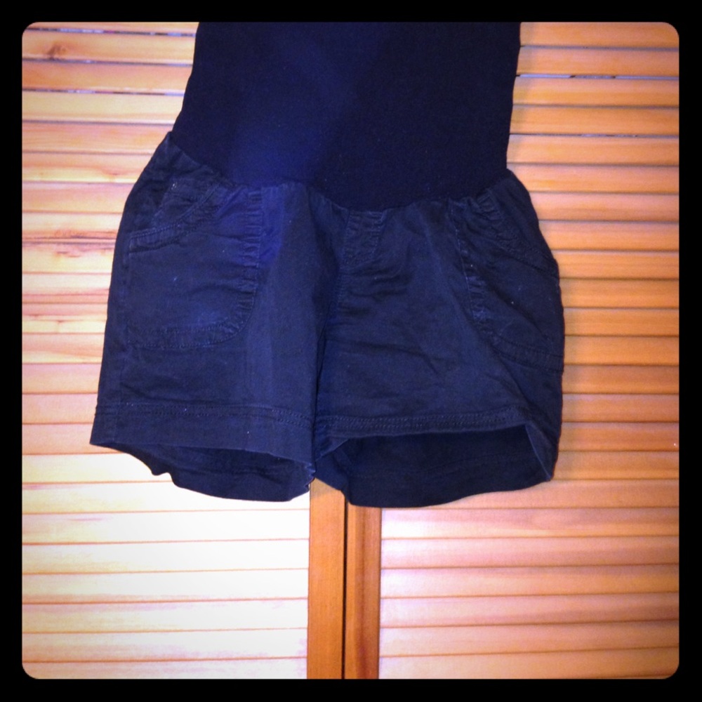 Black Motherhood maternity shorts.