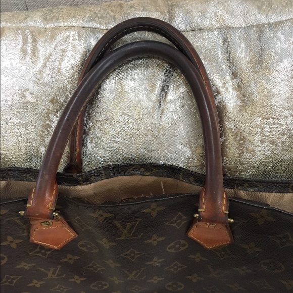 Louis Vuitton large bag - Picture 2 of 7