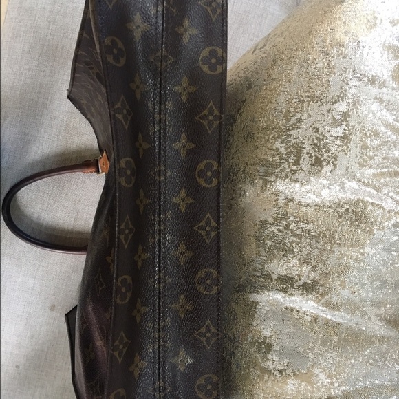 Louis Vuitton large bag - Picture 7 of 7