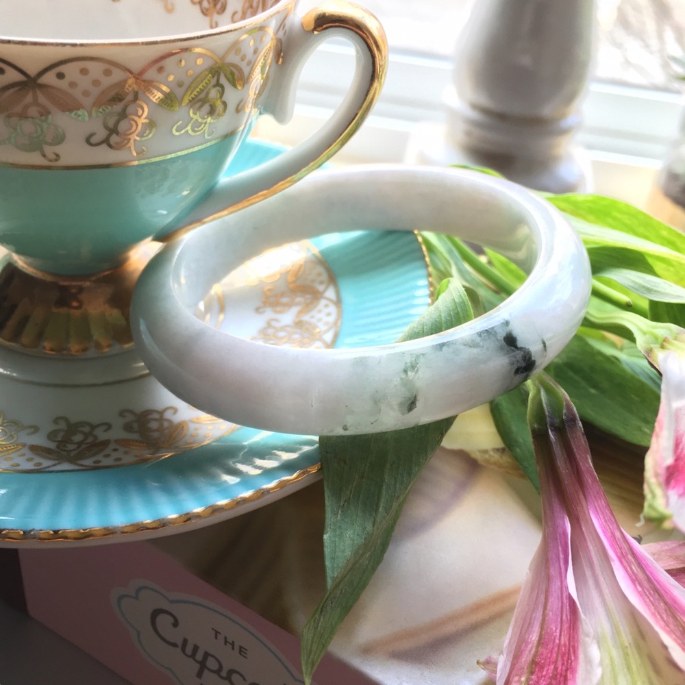 🎉HP🎉 🔱Gorgeous Grade A Jade Bangle🔱