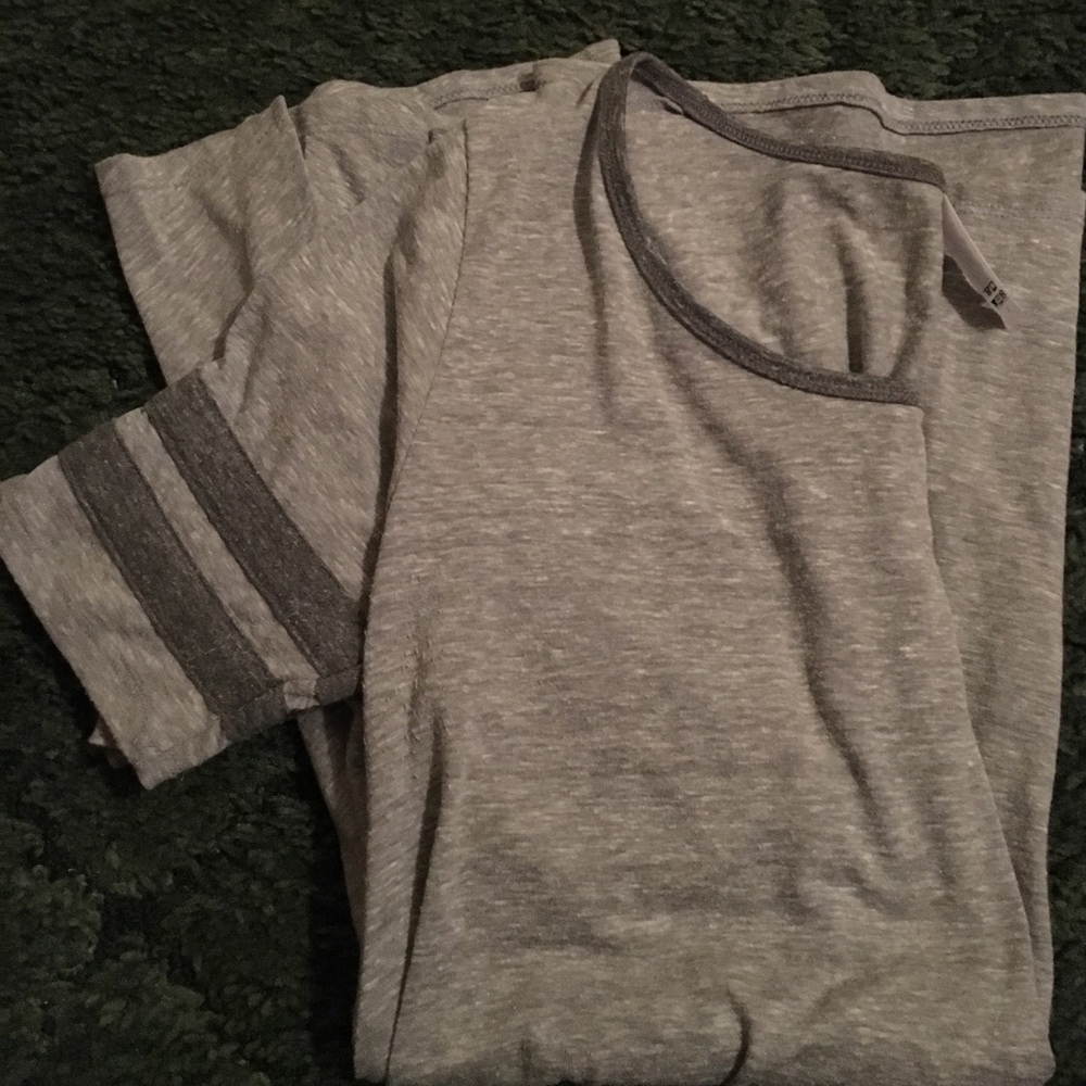 LuLaRoe small Perfect t