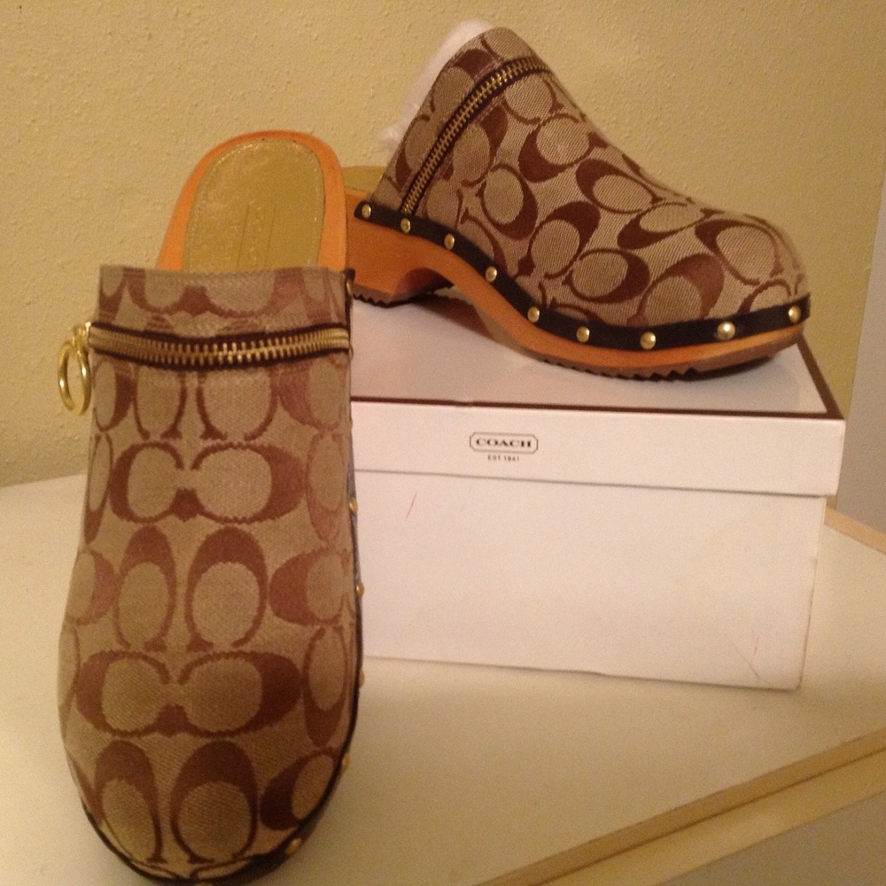 Brand new Crocs shoes