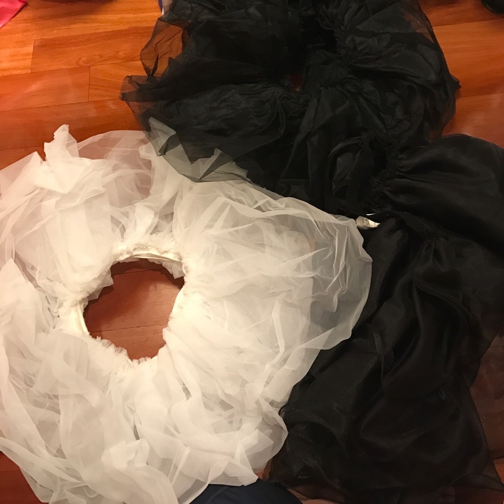 3 tutus