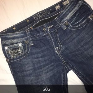 Size 26 Miss Me cropped jeans!