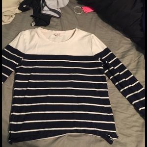 Long sleeve x-small gap top