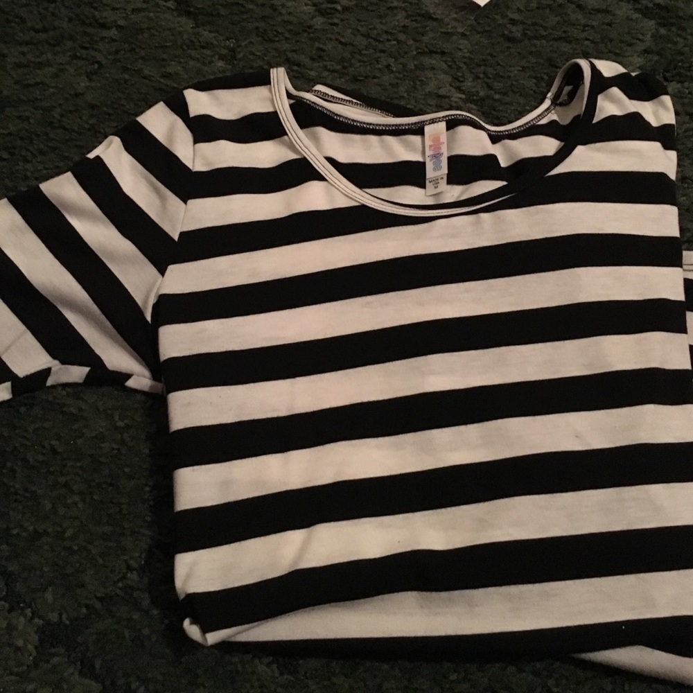 Lularoe Perfect t Medium