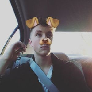 Meet your Posher, Tyler