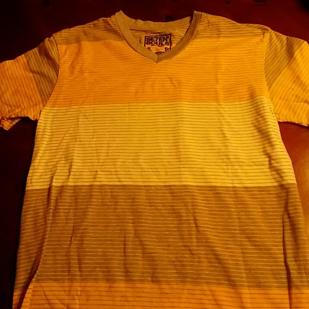Lined v neck