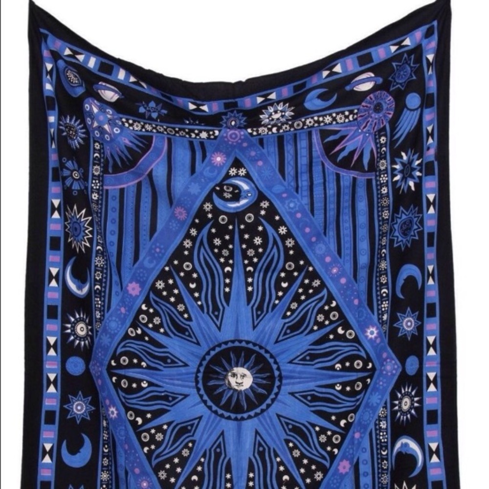 Blue Moon Intersellar Timeline Tapestry - ๐ NWT - Picture 2 of 2