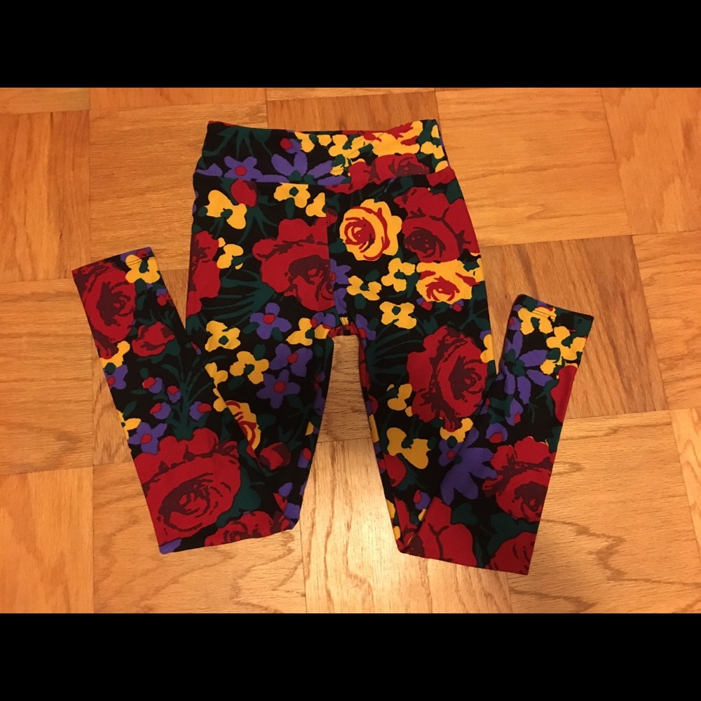 Lularoe OS leggings (made in Indonesia).