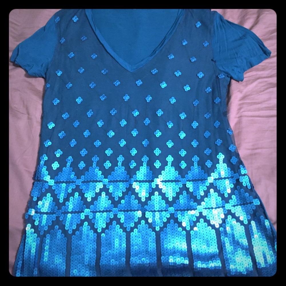 Small Fossil top. NWOT