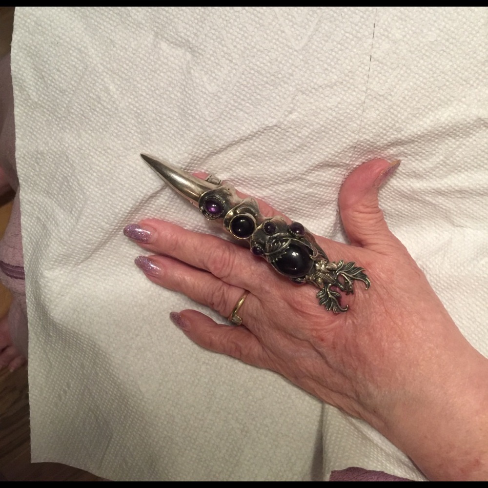 Finger guard, pure Amethyst Sterling silver