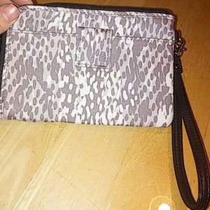 NWT Thirty-One Wristlet Wallet