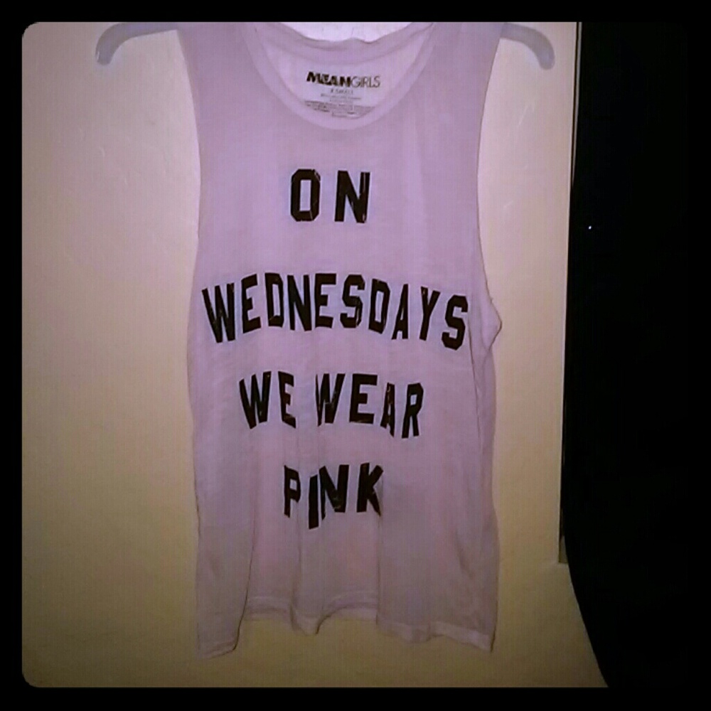 Light pink muscle shirt