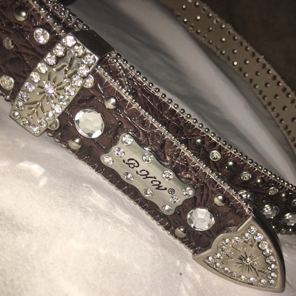 Show belt - Picture 3 of 3