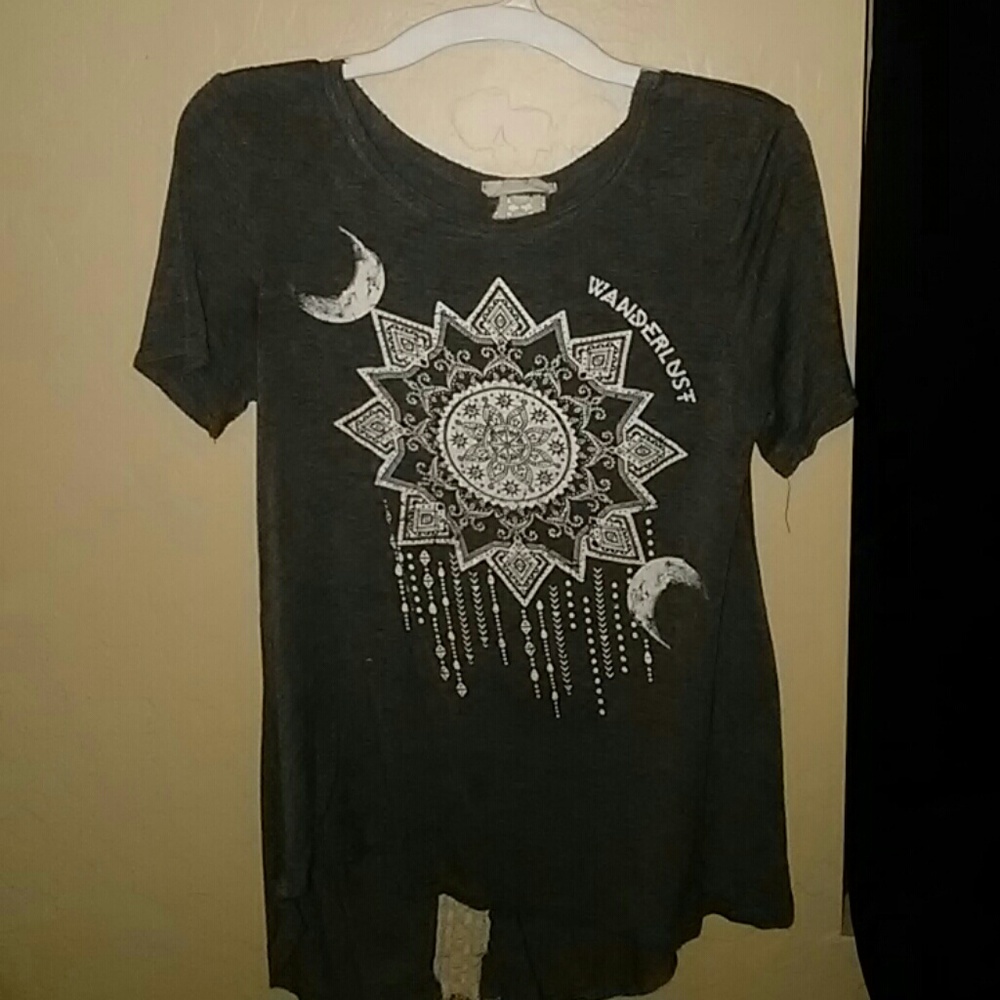 Gray shirt back strip of flowered lace