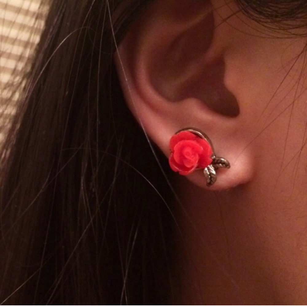 red rose earrings.