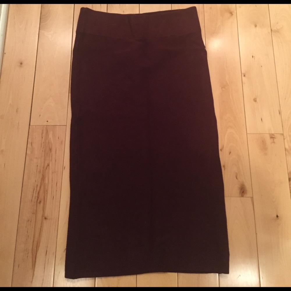Express midi skirt