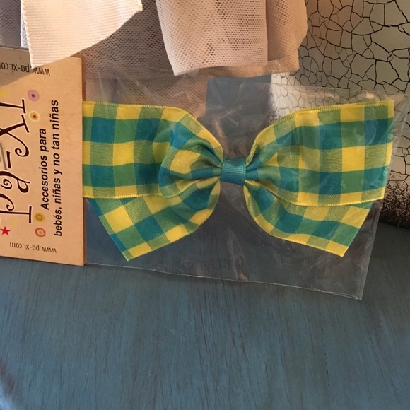 FREE w/Purchase! - Picture 3 of 3