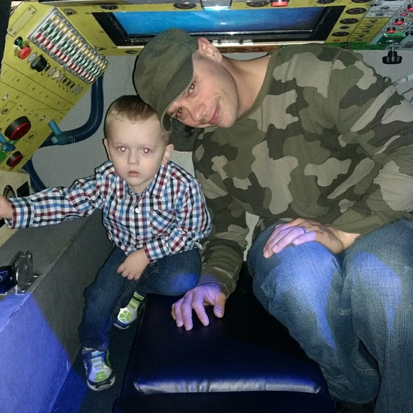 Meet your Posher, Ron - Picture 1 of 1