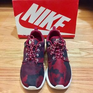 Nike Roshe red camouflage 👟👟👟
