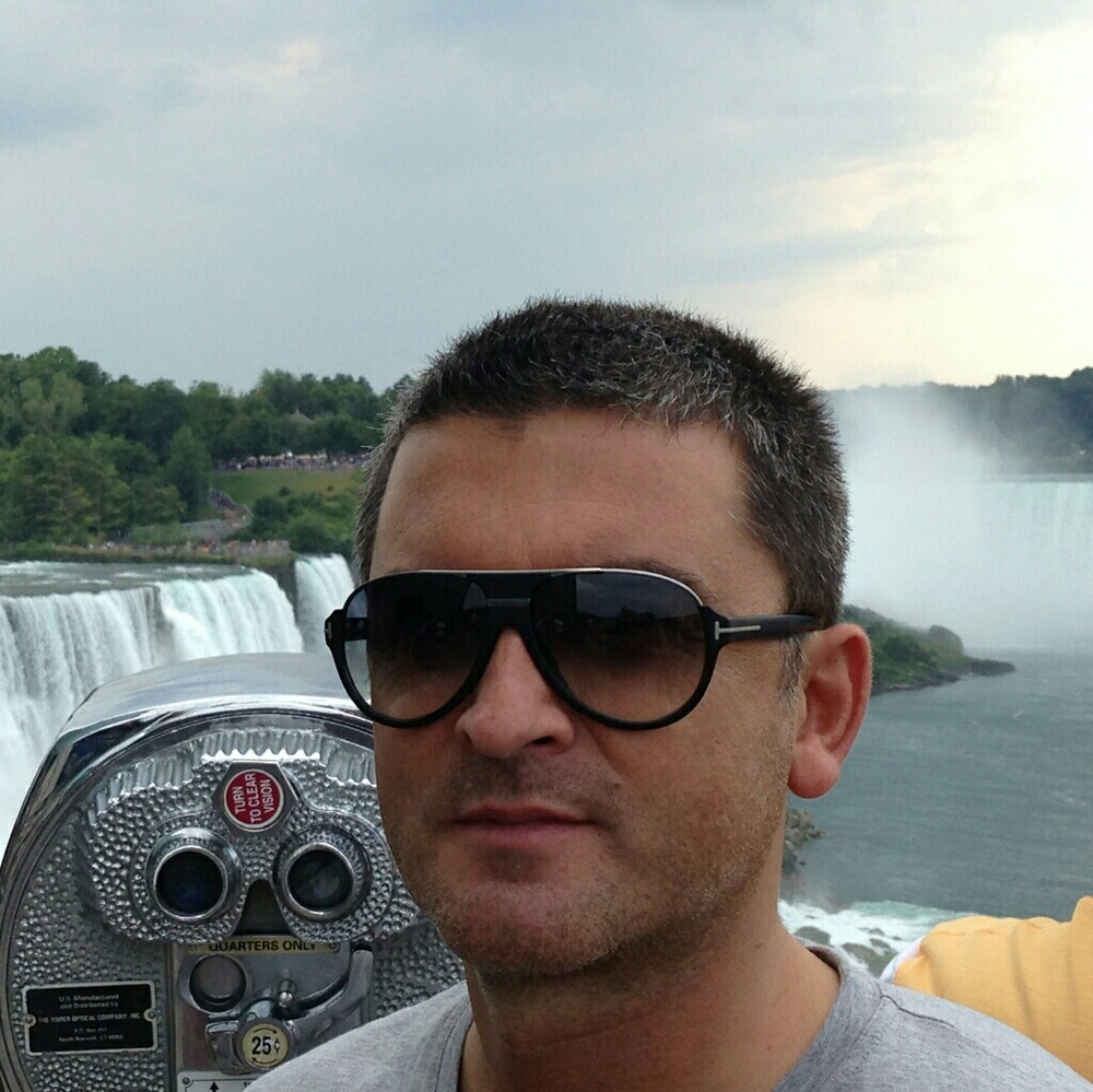 Meet your Posher, Polo