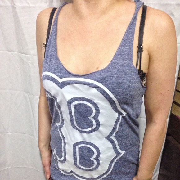 SOLD⚾️NWT Victoria's Secret Pink Red Sox Tank⚾️ - Picture 7 of 8