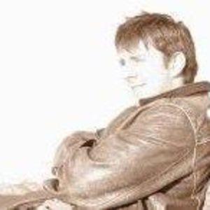 Meet your Posher, Denzil