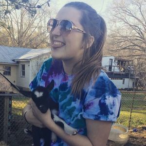 Meet your Posher, Casey