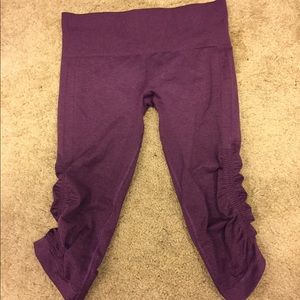 Lululemon crop leggings