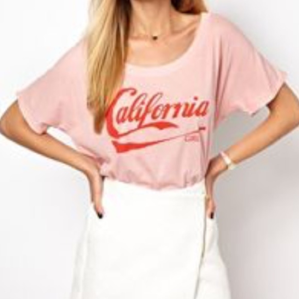 WILDFOX California girl 100% cotton wide neck tee