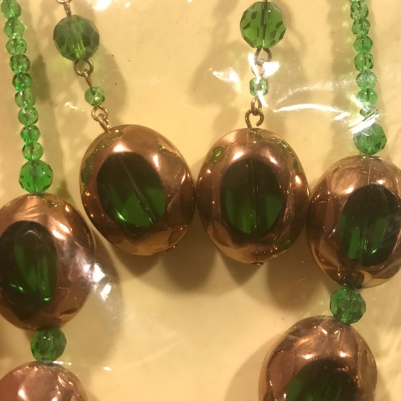 Beautiful set - Picture 2 of 4