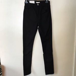 Black Skinny Jeans