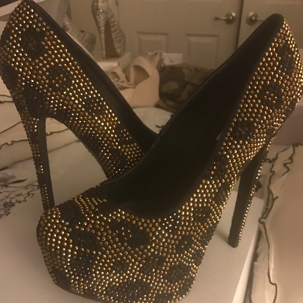 Steve Madden Dyvinal Rhinestone/Leopard NEW sz 8.5