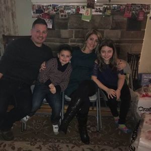 Meet your Posher, Sharon