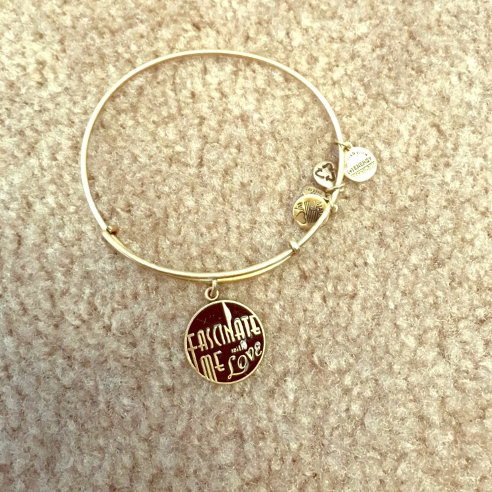 Excellent used condition Alex and Ani bracelet