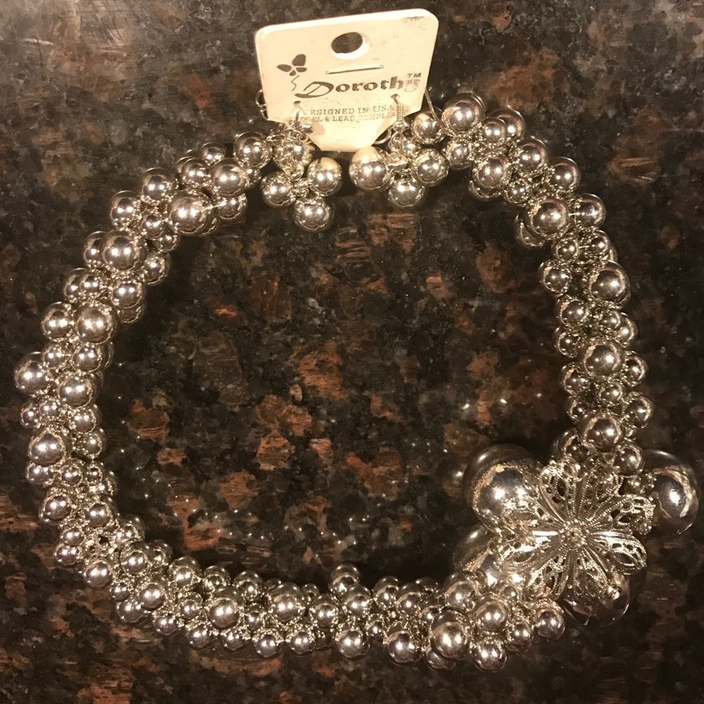 Beautiful choker set