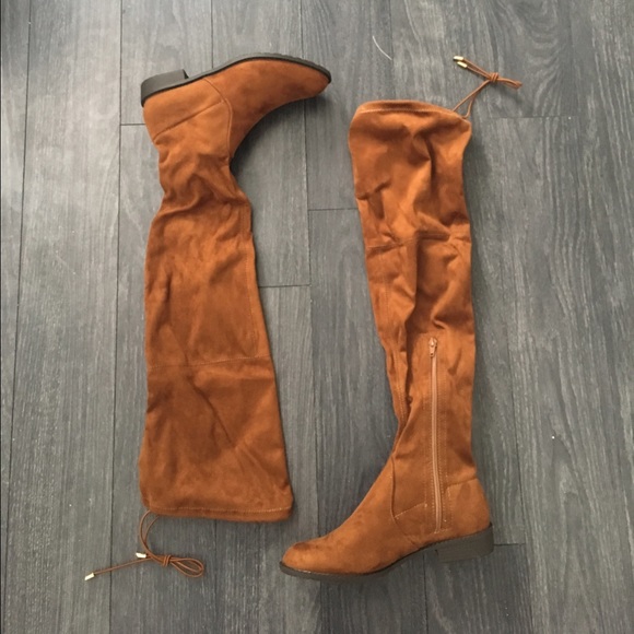 lulus Tops - HUGE Bloggers Closet Sale ππ»πβπΌ lulus Tops - HUGE Bloggers Closet Sale ππ»πβπΌ
