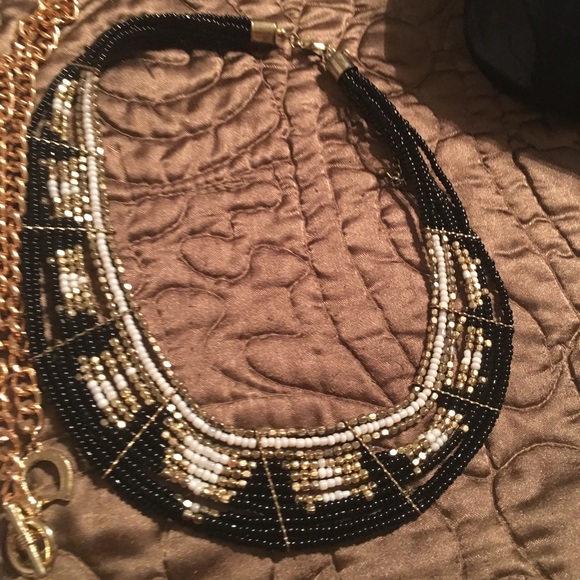 Necklace bundle - Picture 3 of 3