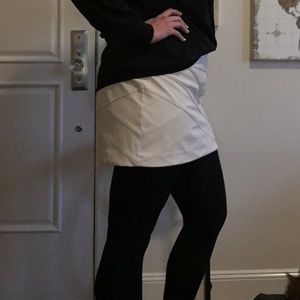 NWT Express White skirt