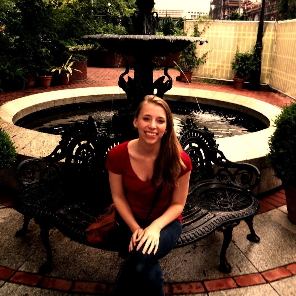 Meet your Posher, Emily